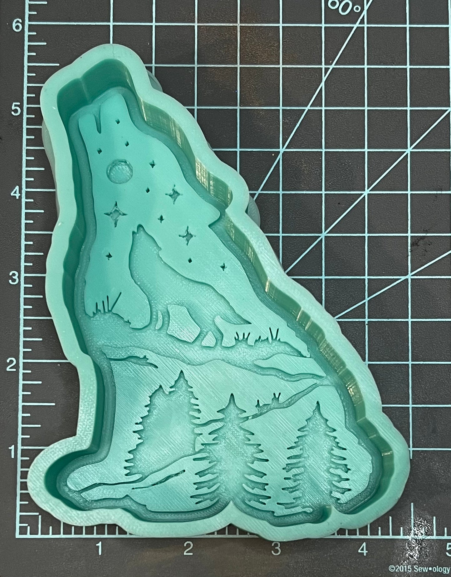 {Wolf} Silicone Mold