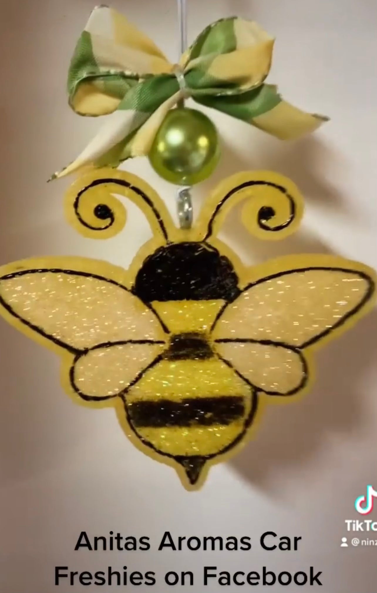 {Bee} Silicone Mold