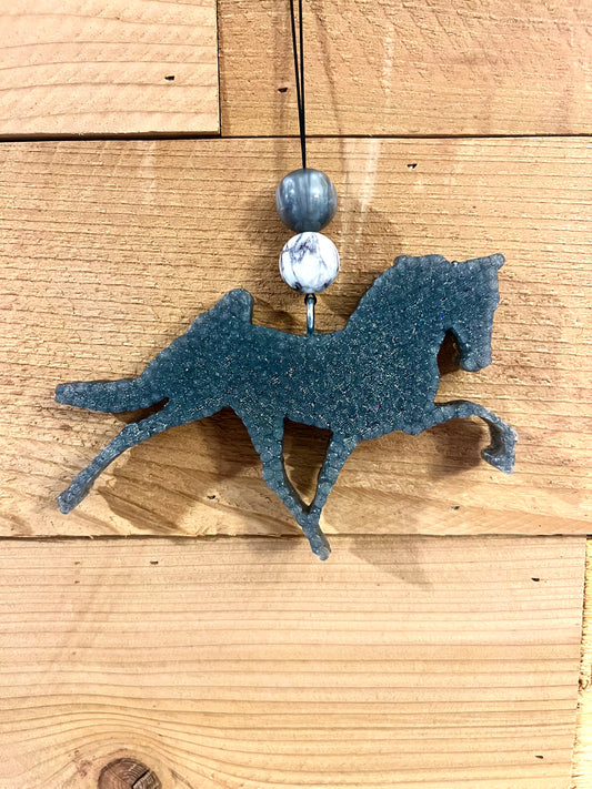 {Trotting horse} Vent through Large Set Freshie Sizes