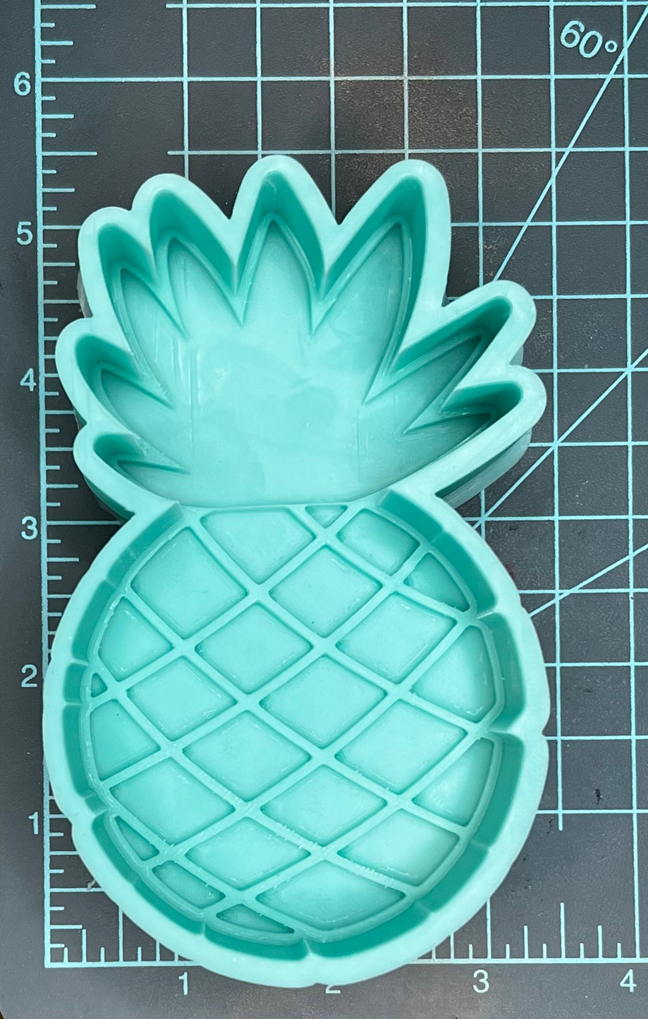 {Pineapple 1} Silicone Mold