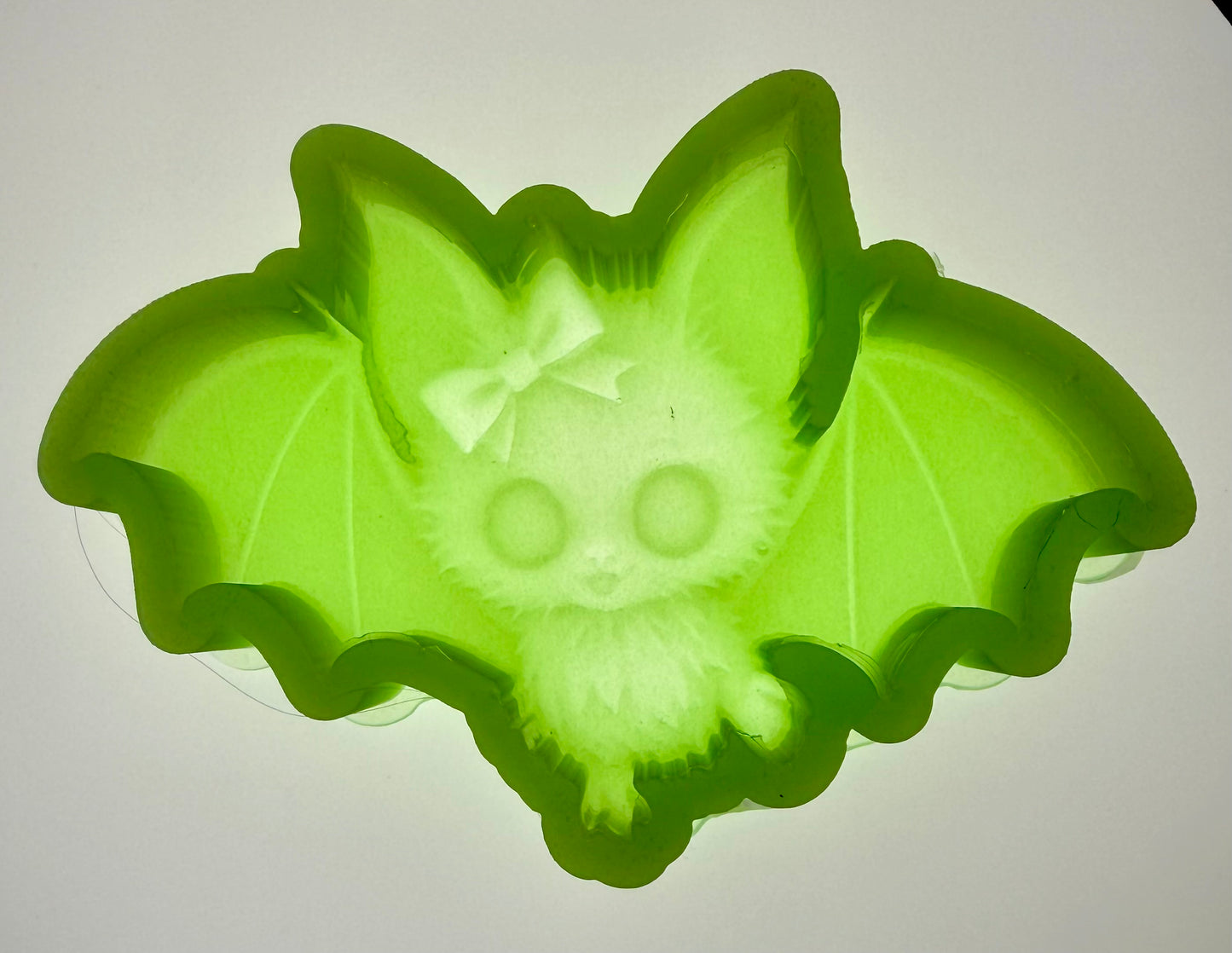 3D bat with bow