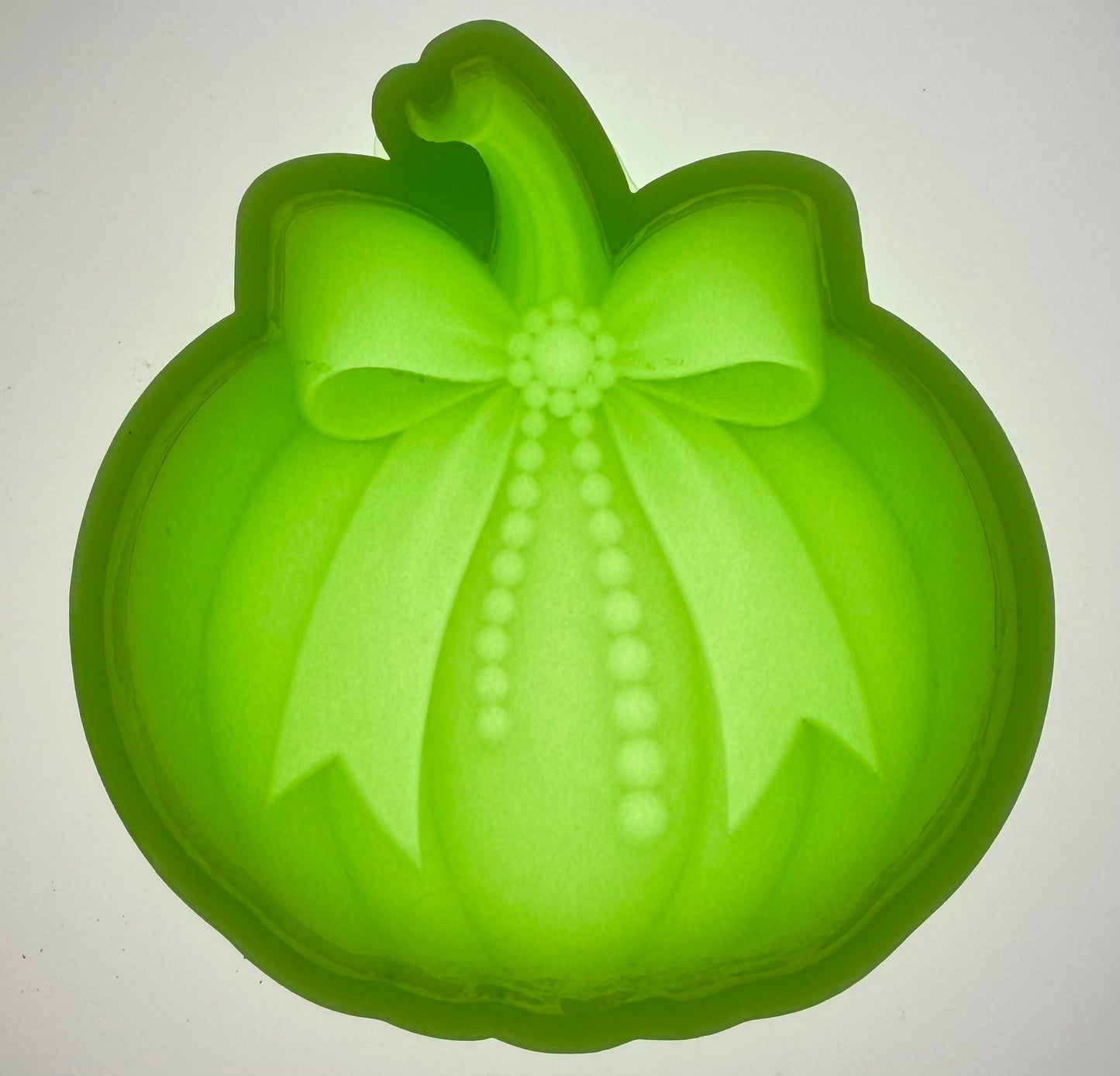 3D pumpkin w bow n pearls