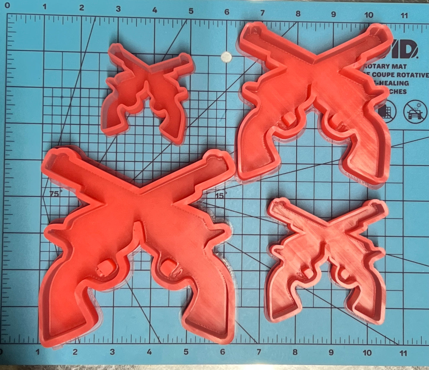 {Crossed Guns} Silicone Mold