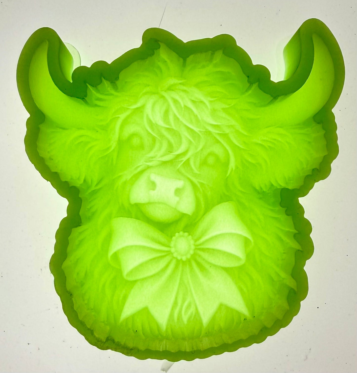 3d highland cow w neck bow
