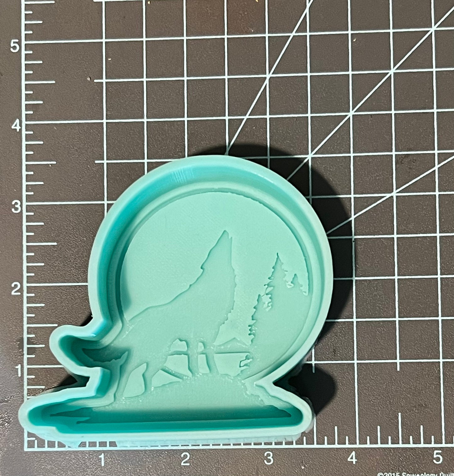 {Howling Wolf} Silicone Mold