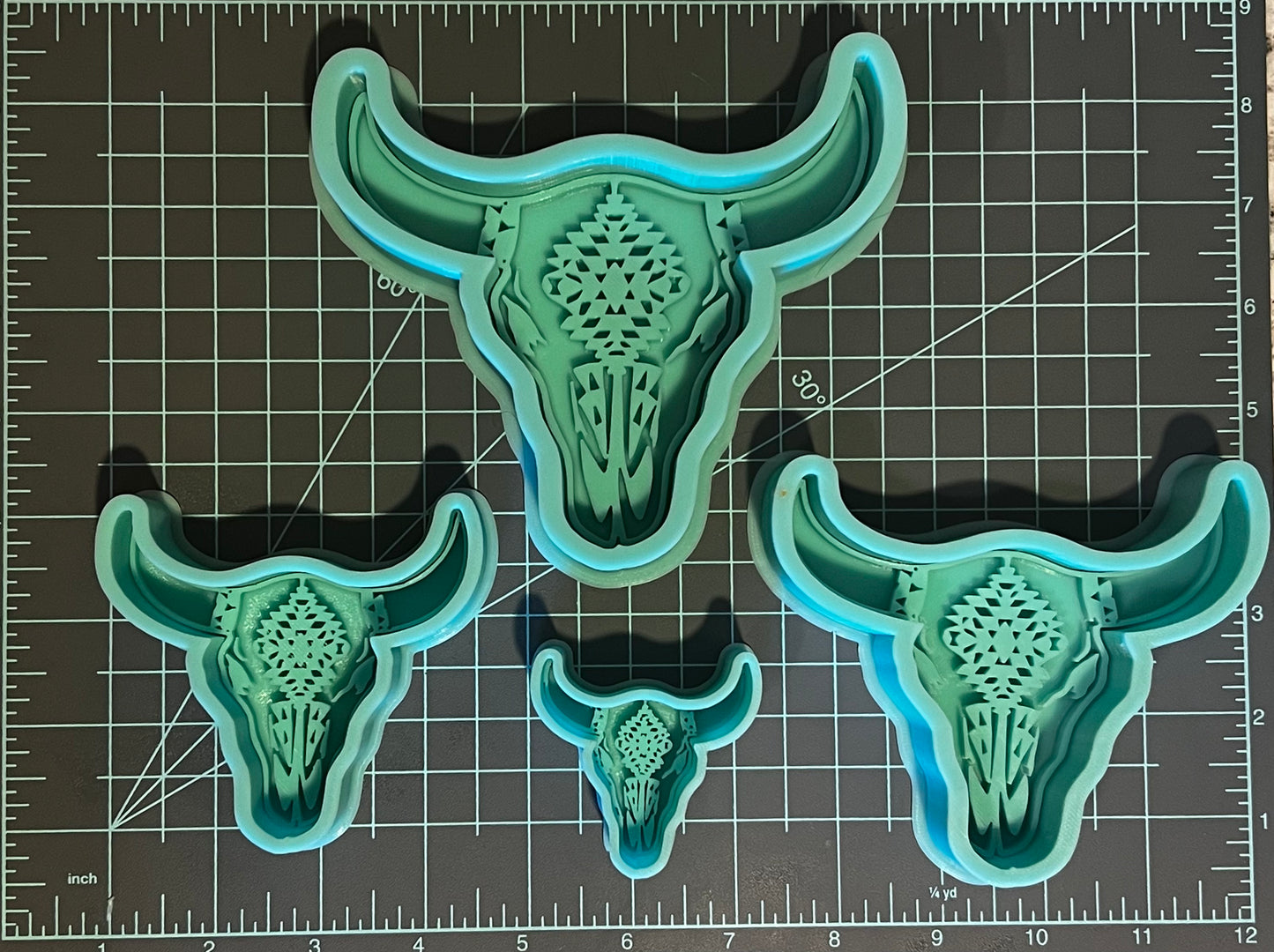 {Aztec Bull 1} Silicone Mold