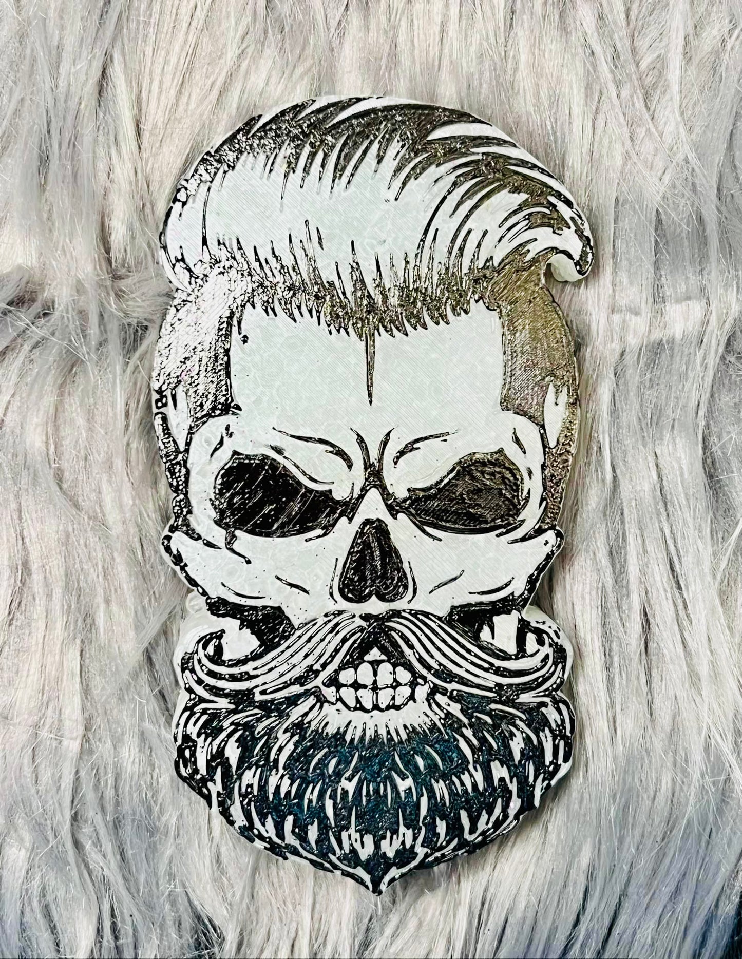 { bearded skull } Large Freshie