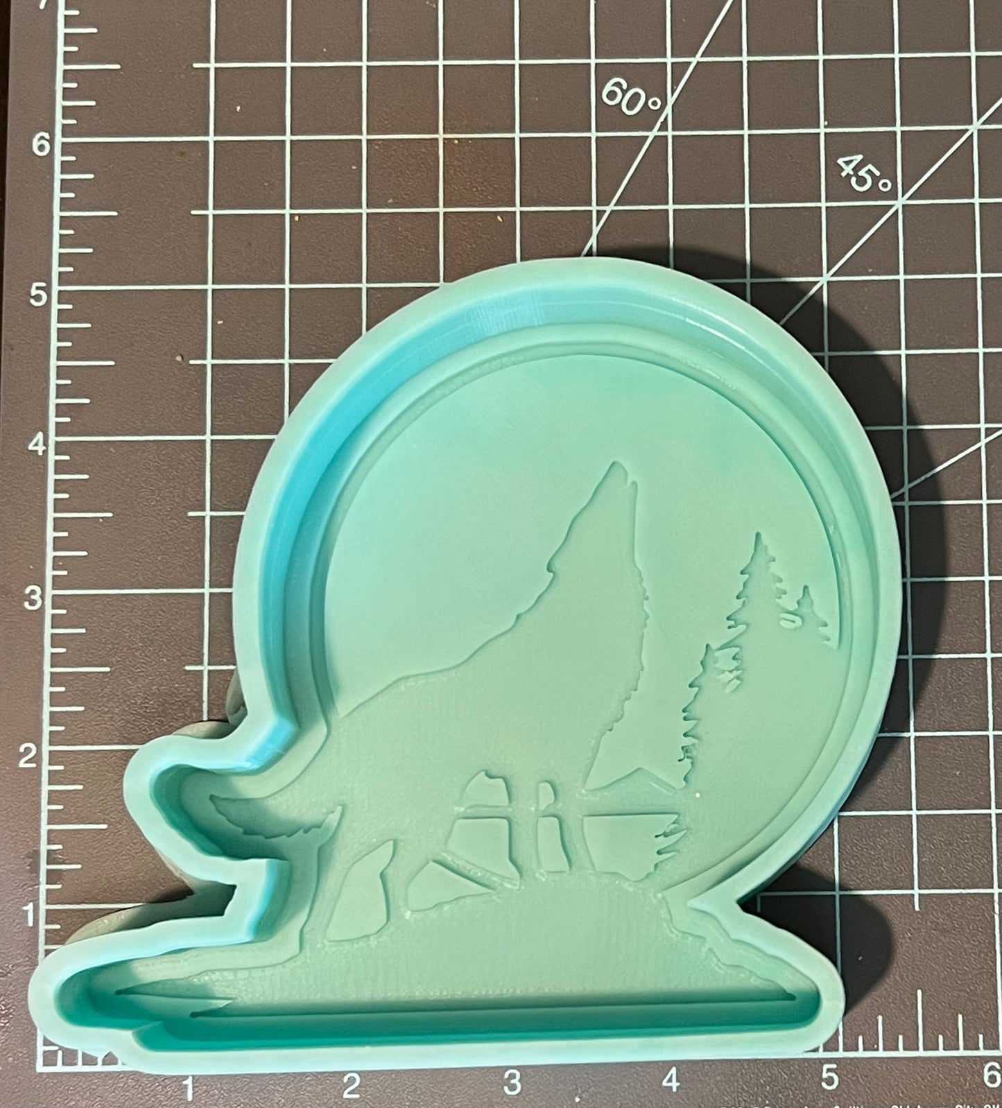 {Howling Wolf} Silicone Mold